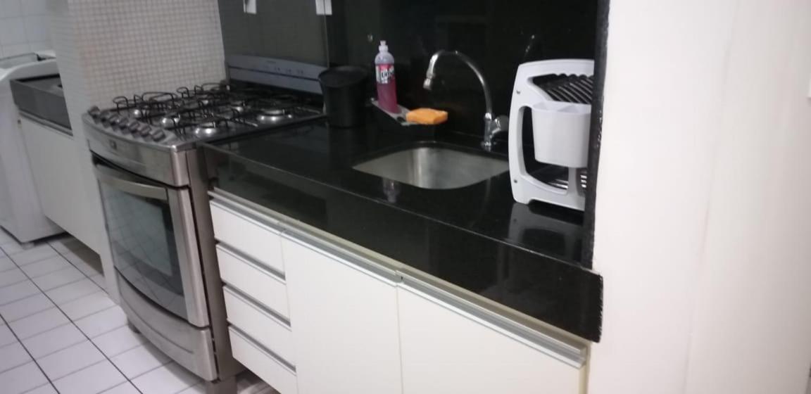 Apartamento Verdemar Master Pajuçara 3 Quartos Próximo A Feirinha De Artesanato E Até 8 Pessoas